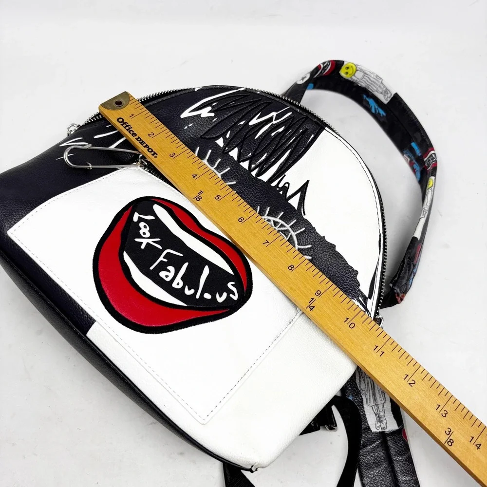 Danielle Nicole Disney Cruella De Vil Look‎ Fabulous Mini Backpack Black White - Picture 14 of 15